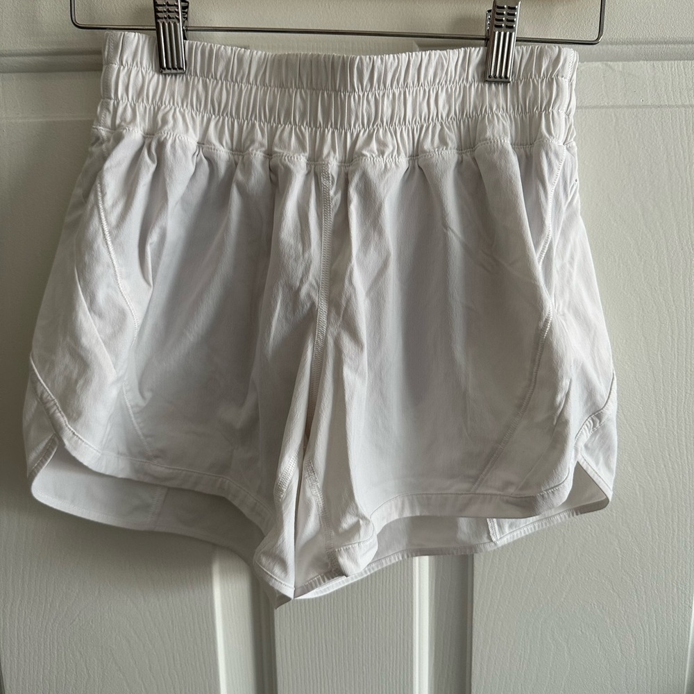 White, Track That shorts, 5 in. — Lululemon — size 6